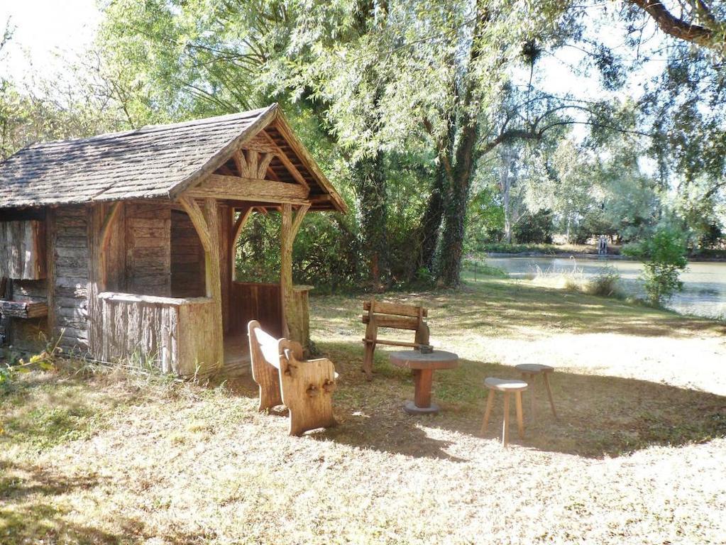 Hotel Domaine de La Héllière à Lailly-en-Val Extérieur photo